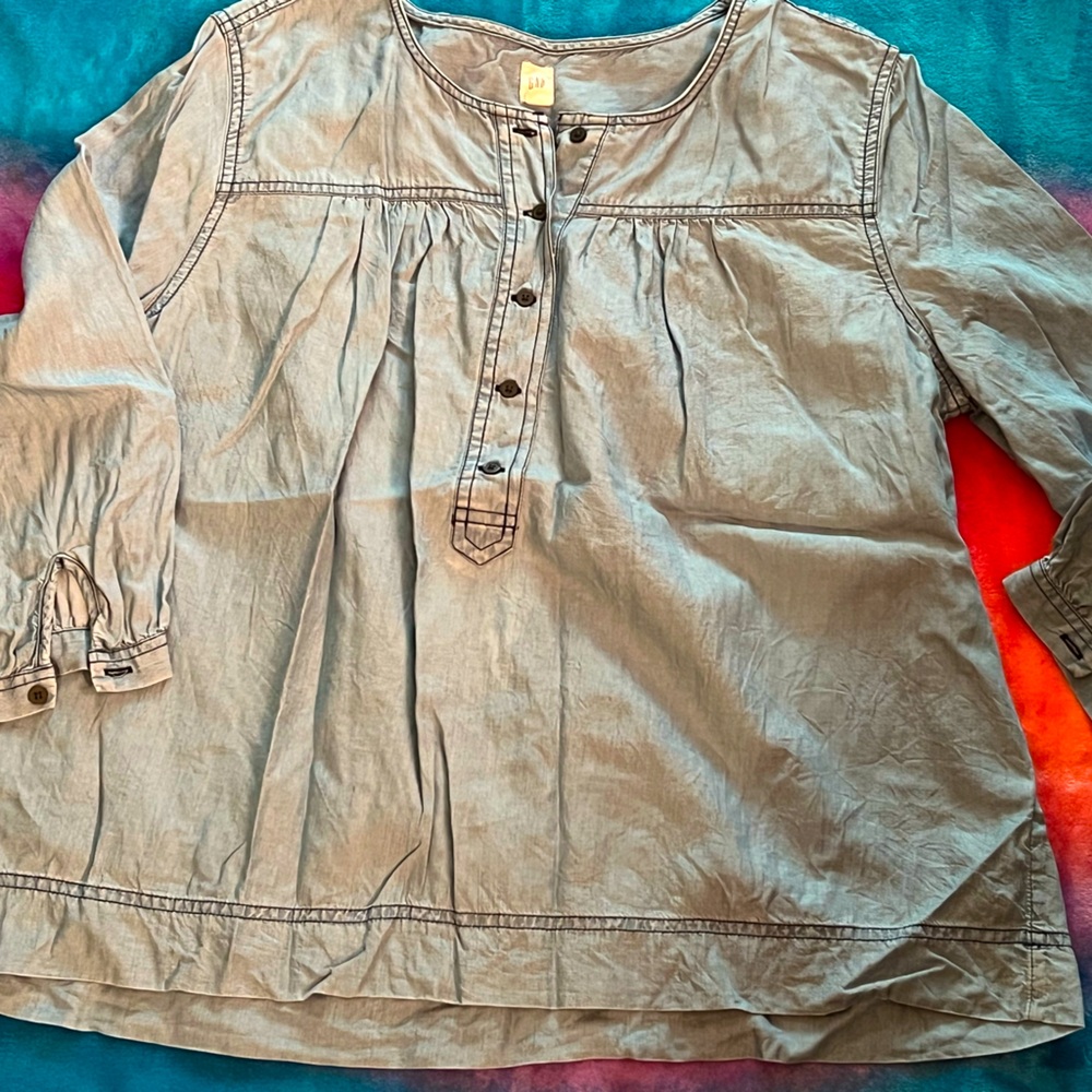 Gap denim top